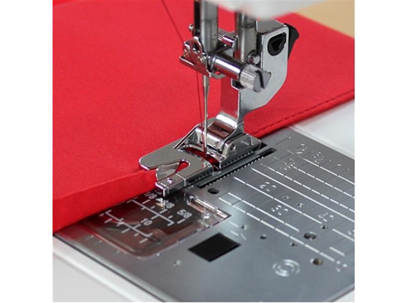 Pätka lemovacia 3 mm - Janome 9 mm