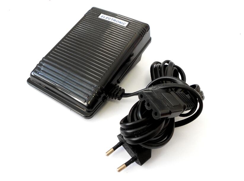 Nožný spúšťač (pedál) pre šijacie stroje Lucznik typ B