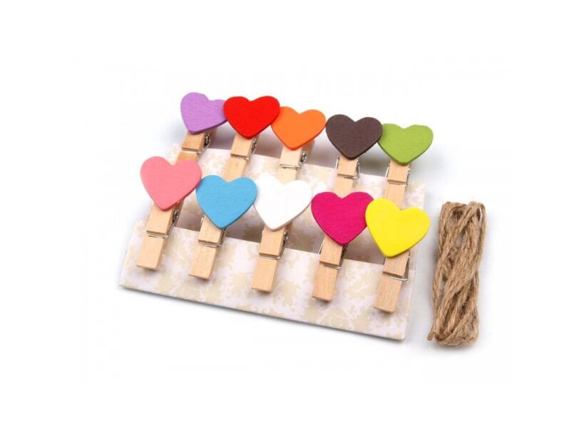 Kolíčky so srdiečkom a šnúrou