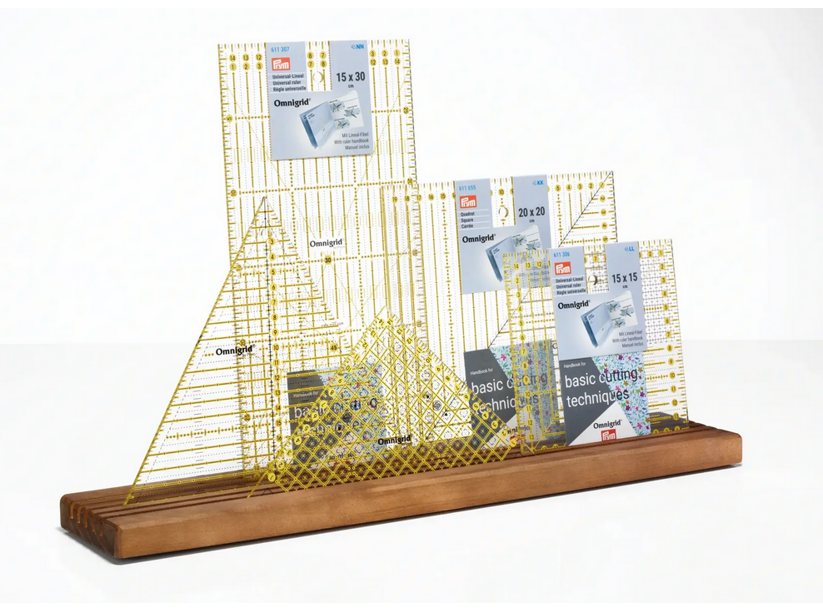 Drevený stojan na pravítka - PRYM