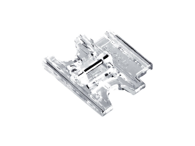 Pätka na zámiky s vodítkom ozdobného stehu - Pfaff