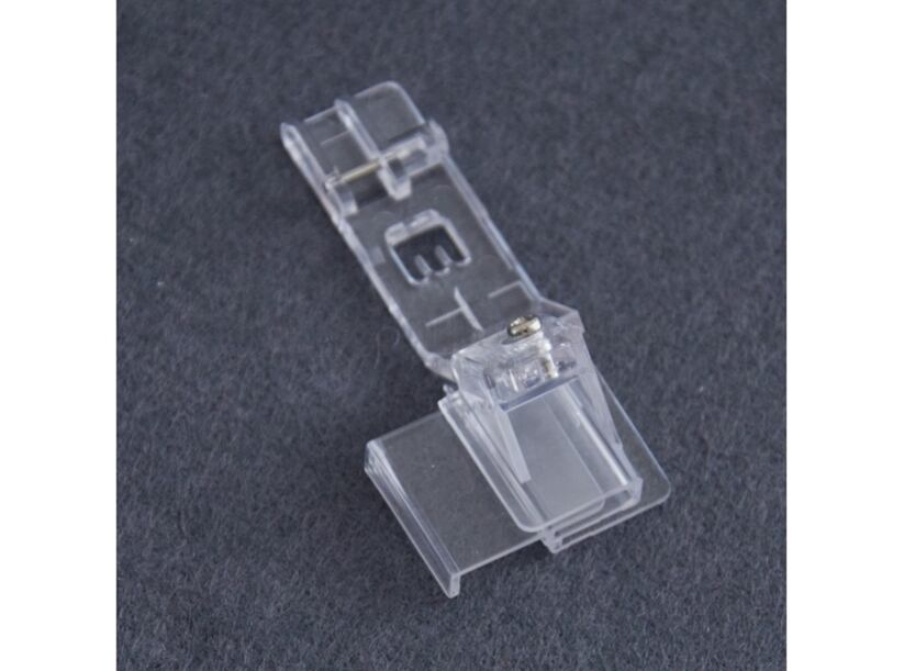 Pätka na našívanie čipky - coverlocky Merrylock