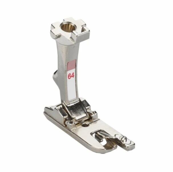 Pätka na lemovanie rovným stehom (4mm) č. 64 - Bernina