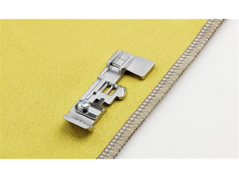 Pätka na našívanie stuhy - coverlocky Pfaff