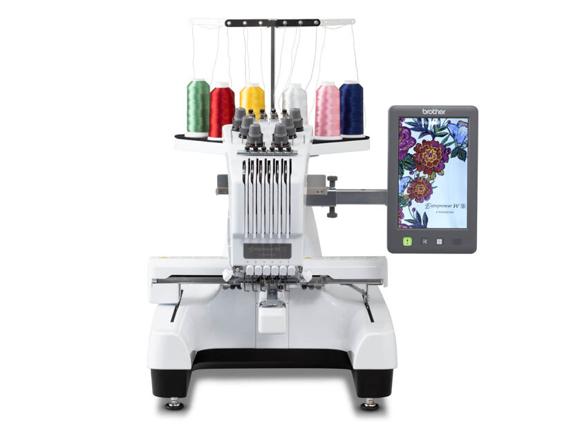 Vyšívací stroj Brother PR680W