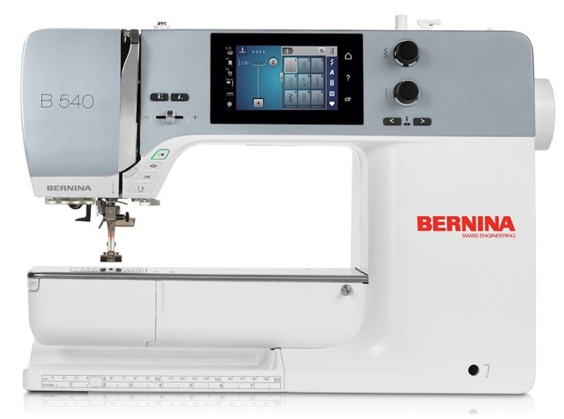 Šijací a vyšívací stroj Bernina 540