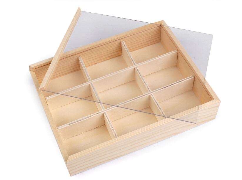 Drevený box (organizér) s posuvným vekom
