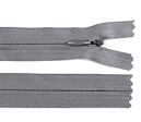 Zip nedělitelný skrytý 3mm/20cm - 316 šedá