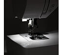 Šijací stroj Texi Black and White - osvetlenie pracovnej plochy stroja
