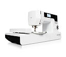 Šijací a vyšívací stroj Bernette Chicago 7